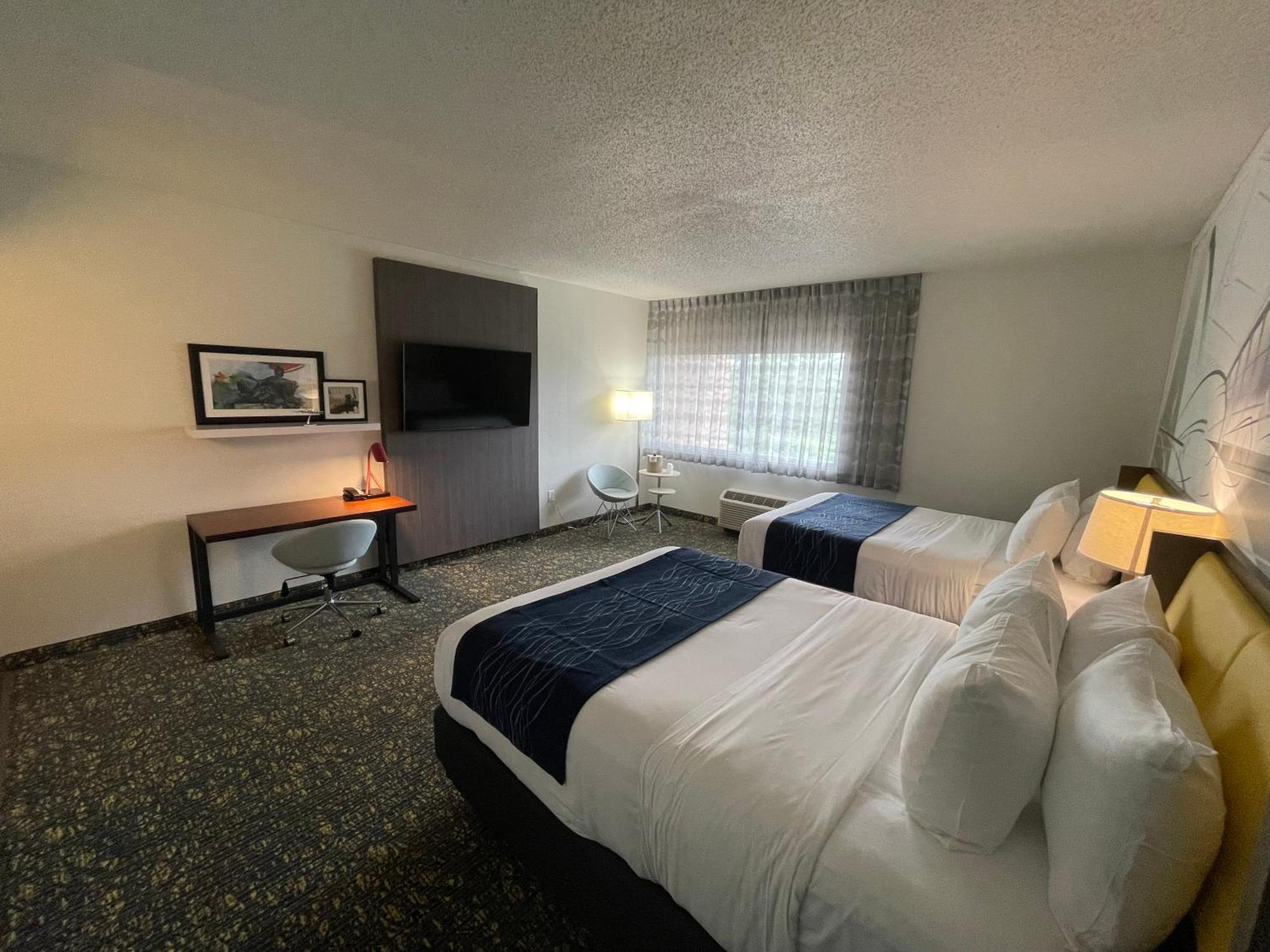 Saint Louis Airport Hotel Woodson Terrace Экстерьер фото