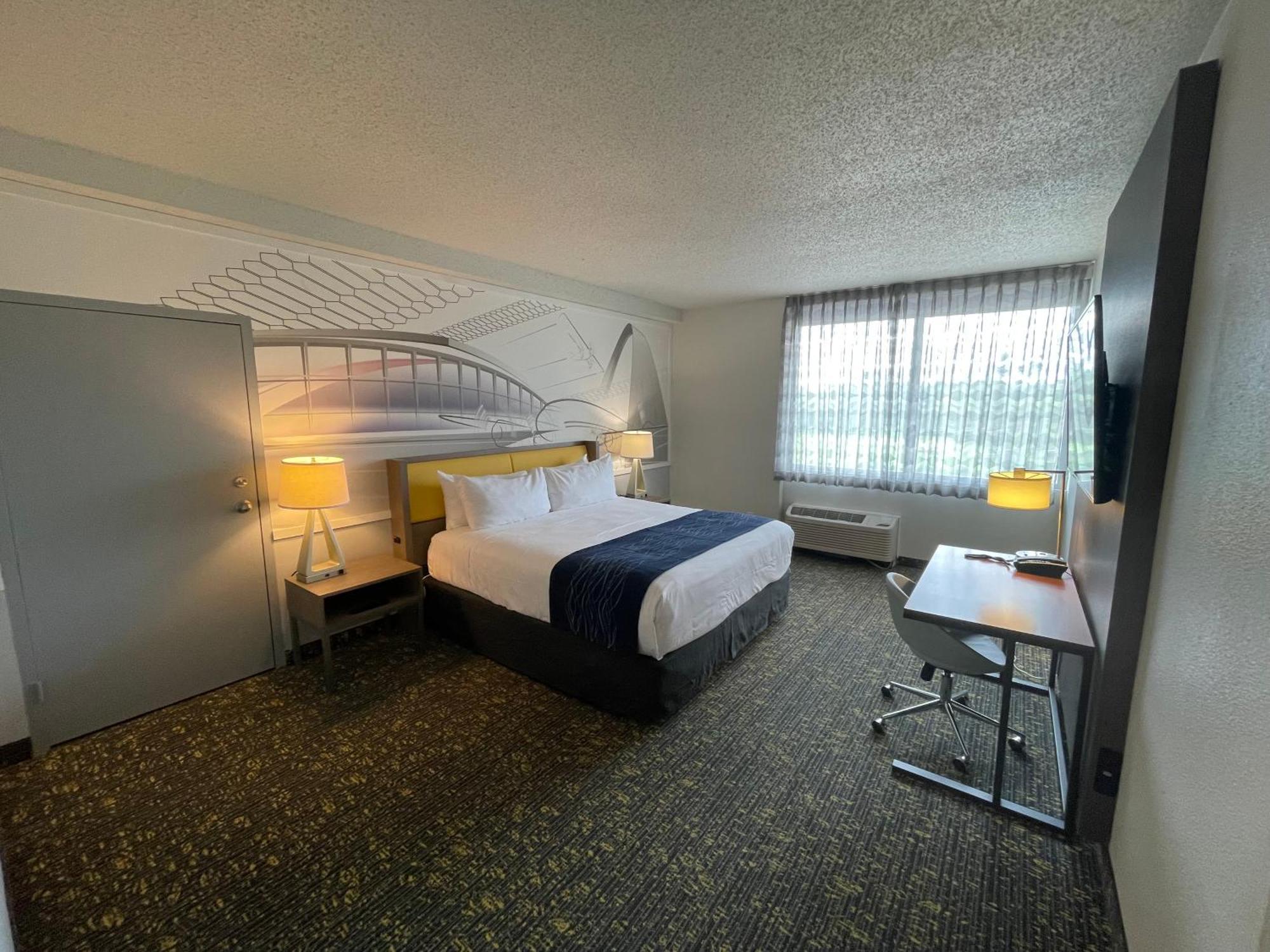 Saint Louis Airport Hotel Woodson Terrace Экстерьер фото