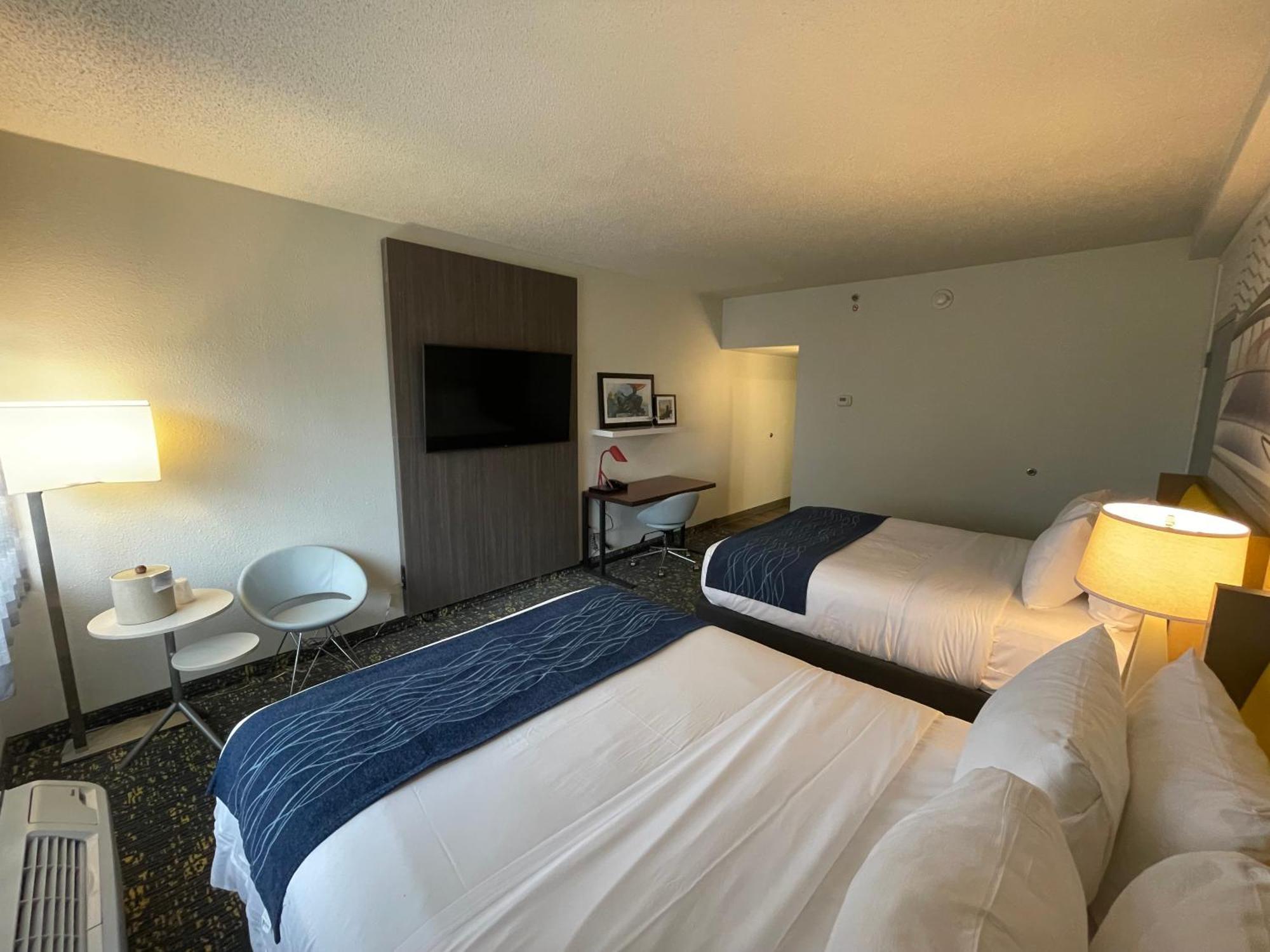 Saint Louis Airport Hotel Woodson Terrace Экстерьер фото