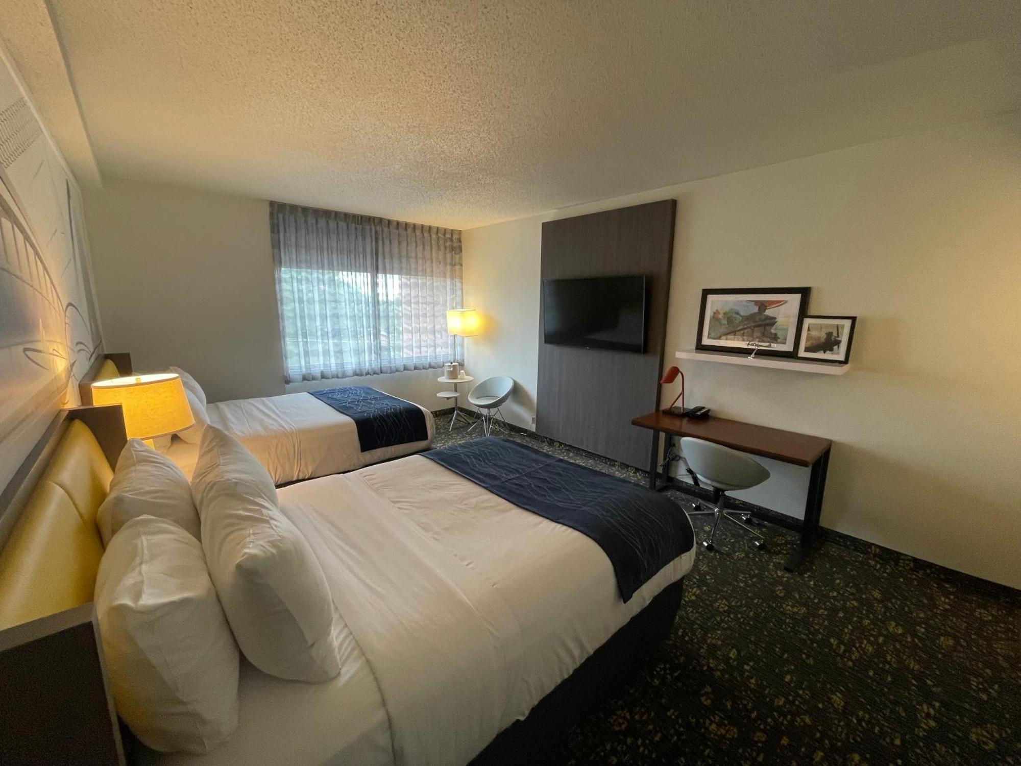 Saint Louis Airport Hotel Woodson Terrace Экстерьер фото