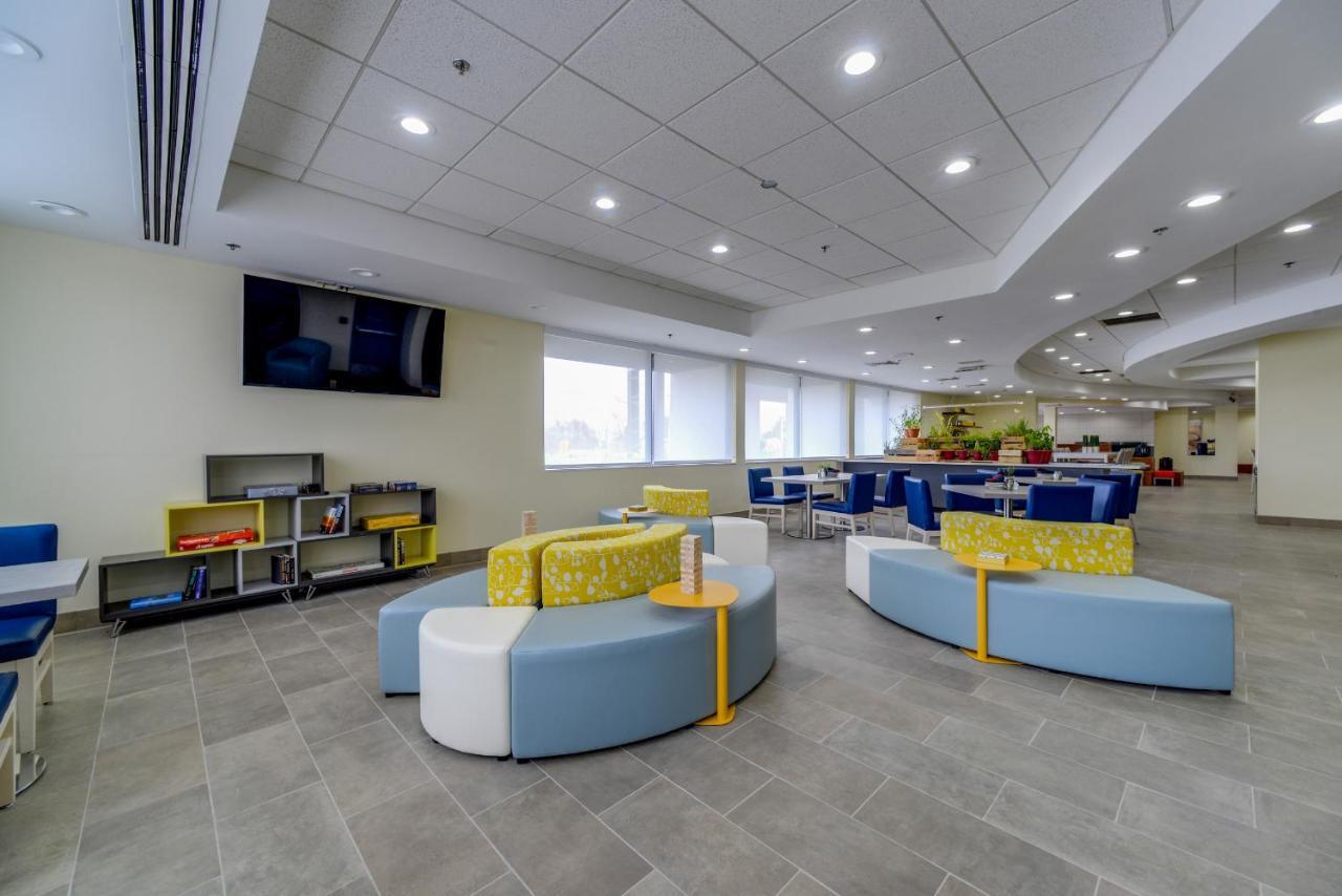 Saint Louis Airport Hotel Woodson Terrace Экстерьер фото
